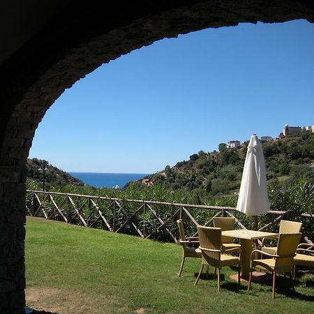Agriturismo L'Arca Di Anna Brambilla بلفيديري ماريتّيمو المظهر الخارجي الصورة